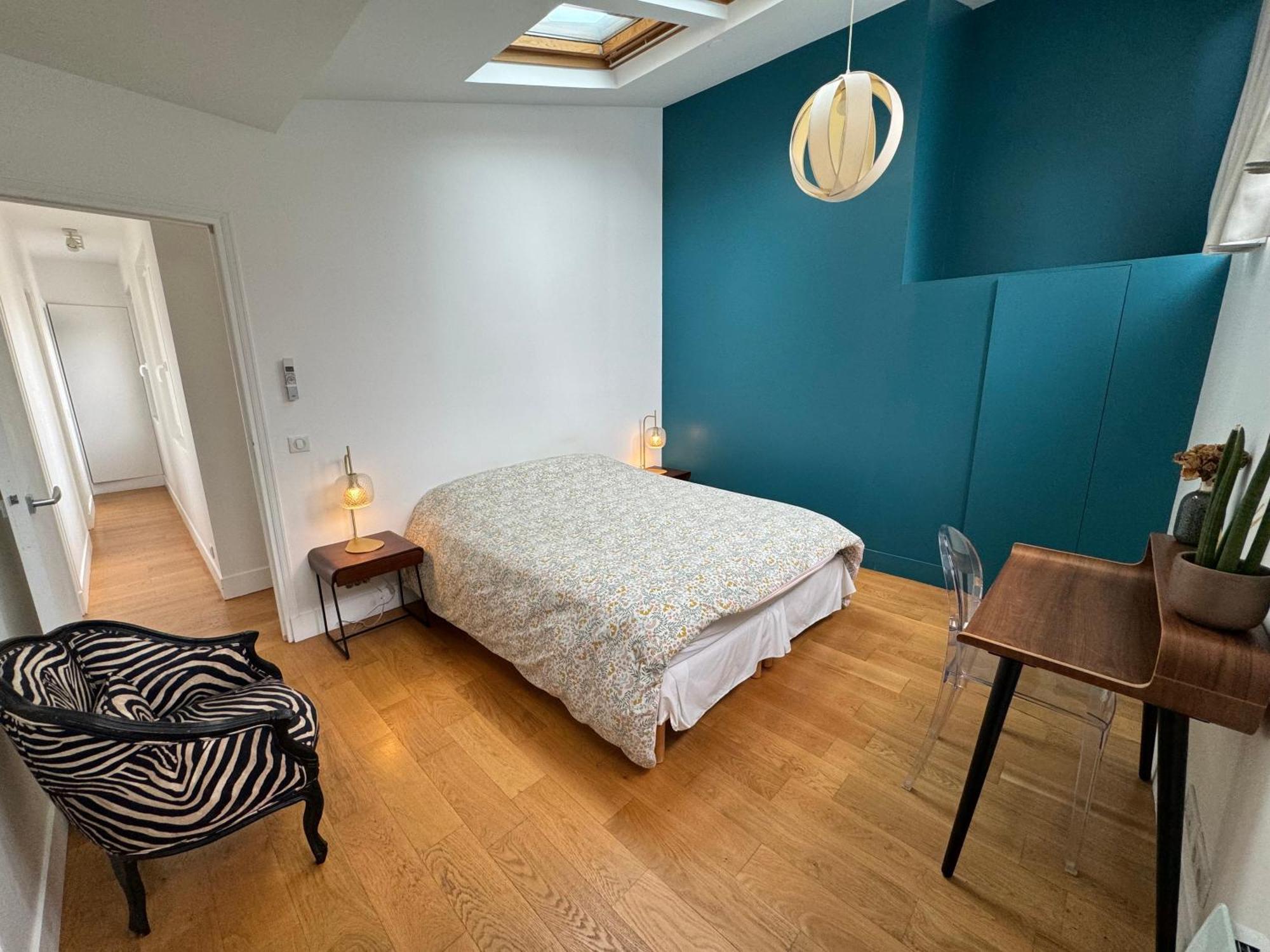 Grandeur Cachée Du 15e - Avec Parking Appartamento